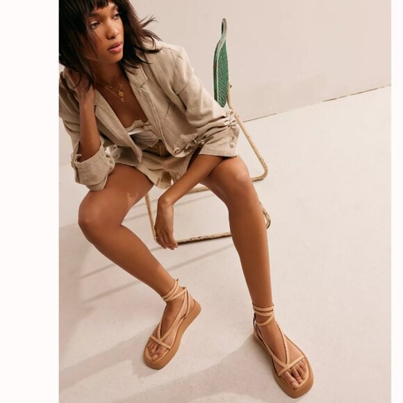 new FREE PEOPLE Winnie Wrap Flatform in Vachetta (252) - Picture 2 of 14